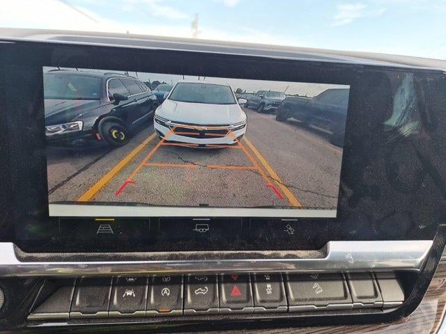 2023 Chevrolet Silverado 1500 Crew Cab Short Box 4-Wheel Drive LT Trail Boss