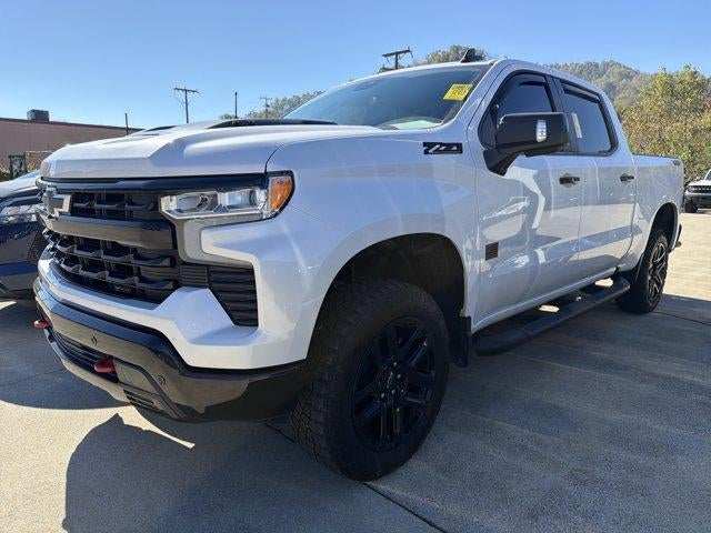 2024 Chevrolet Silverado 1500 Crew Cab Short Box 4-Wheel Drive LT Trail Boss