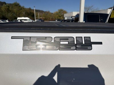 2024 Chevrolet Silverado 1500 Crew Cab Short Box 4-Wheel Drive LT Trail Boss