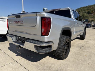 2019 GMC Sierra 1500 Crew Cab Short Box 4-Wheel Drive SLT