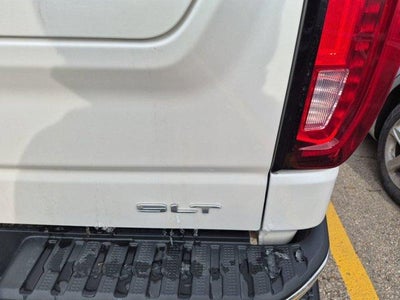 2022 GMC Sierra 1500 Crew Cab Short Box 4-Wheel Drive SLT