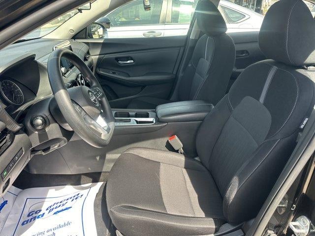 2024 Nissan Sentra SV CVT