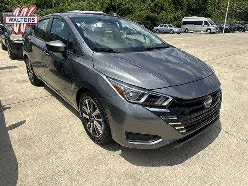 2023 Nissan Versa SV CVT