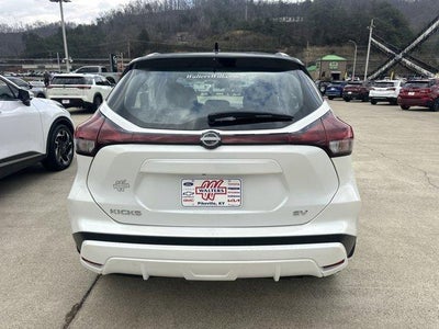 2023 Nissan Kicks SV FWD