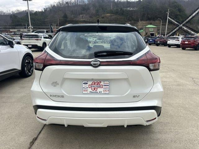 2023 Nissan Kicks SV FWD