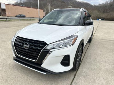 2023 Nissan Kicks SV FWD