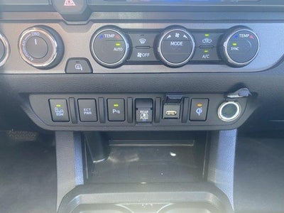 2021 Toyota Tacoma 4WD 4WD TRD Sport Double Cab 5' Bed V6 AT (Natl)