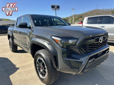 2025 Toyota Tacoma 4WD 4WD TRD Off Road Double Cab 6' Bed AT (Natl)