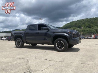 2024 Toyota Tacoma 4WD 4WD TRD Off Road Double Cab 5' Bed AT (Natl)