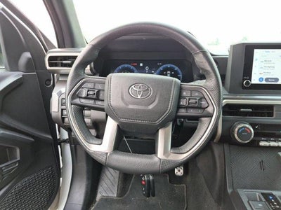 2025 Toyota Tacoma 4WD 4WD TRD Sport Double Cab 5' Bed AT (Natl)