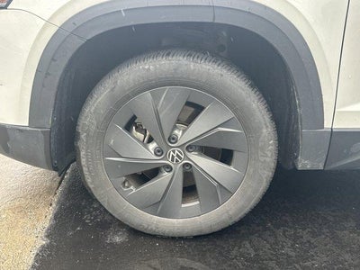 2025 Volkswagen Taos S FWD