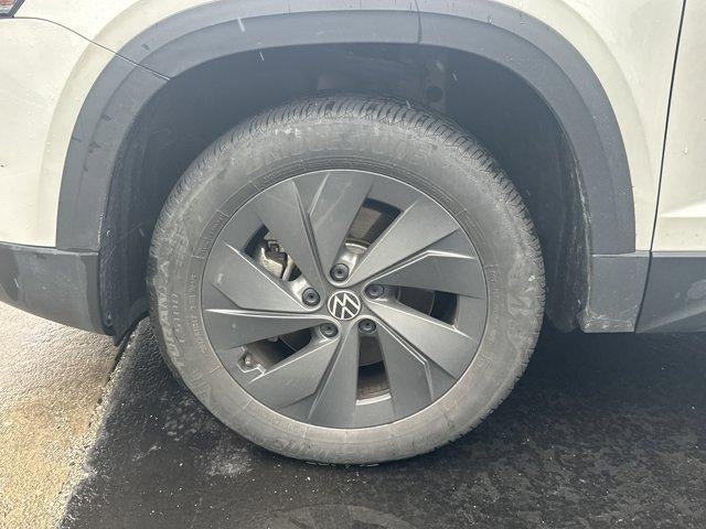 2025 Volkswagen Taos S FWD