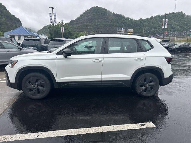 2025 Volkswagen Taos S FWD