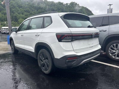 2025 Volkswagen Taos S FWD