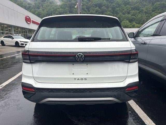 2025 Volkswagen Taos S FWD