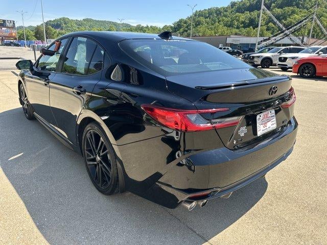2025 Toyota Camry LE (Natl)