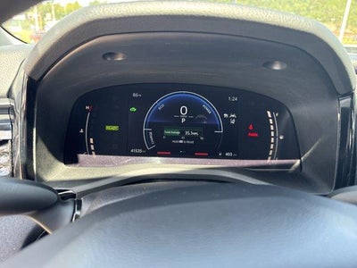 2025 Toyota Camry LE (Natl)