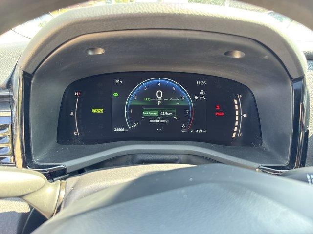 2025 Toyota Camry LE (Natl)