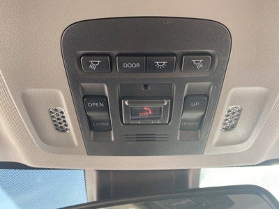 2023 Toyota Camry SE Auto (SE)