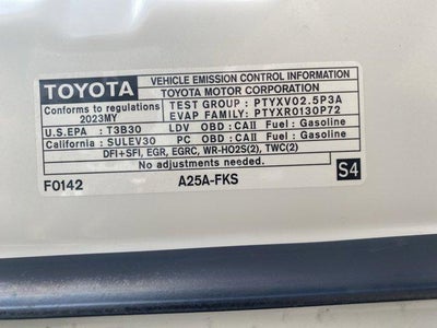 2023 Toyota Camry SE Auto (SE)