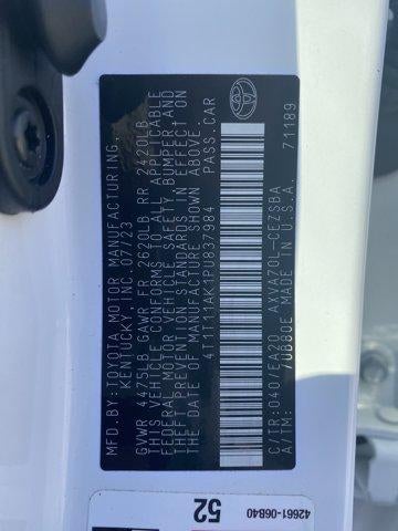 2023 Toyota Camry SE Auto (SE)