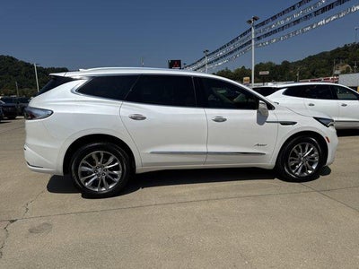2023 Buick Enclave Avenir AWD