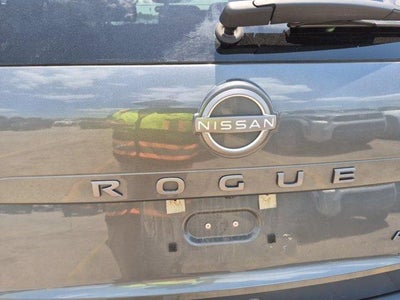 2025 Nissan Rogue AWD SV
