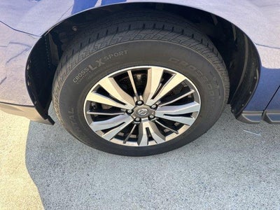 2019 Nissan Pathfinder 4x4 SV