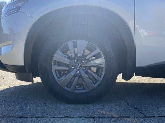 2024 Nissan Pathfinder S 4WD