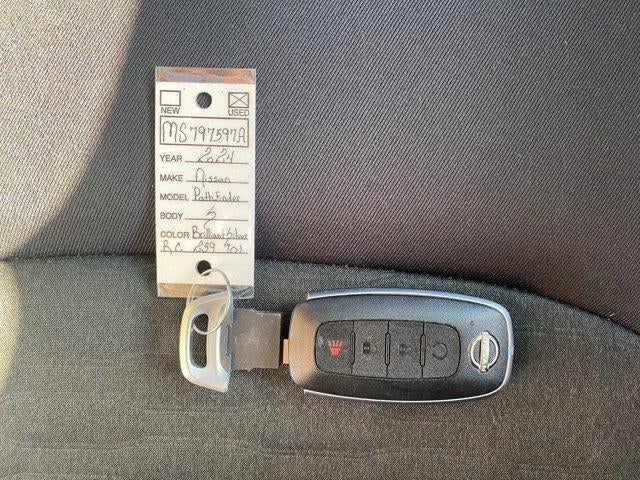 2024 Nissan Pathfinder S 4WD