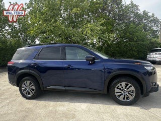 2025 Nissan Pathfinder SV 4WD