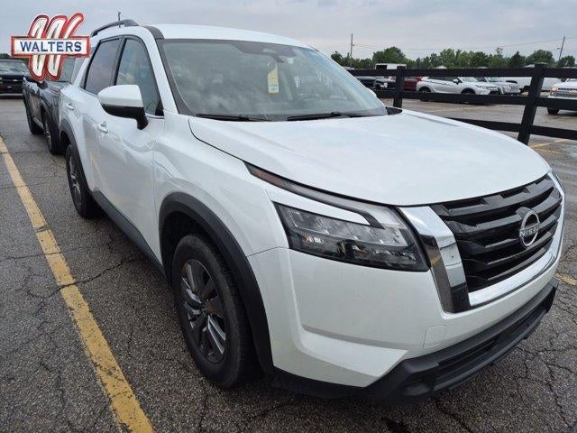 2025 Nissan Pathfinder SV 4WD