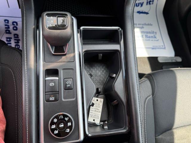 2025 Nissan Pathfinder SV 4WD