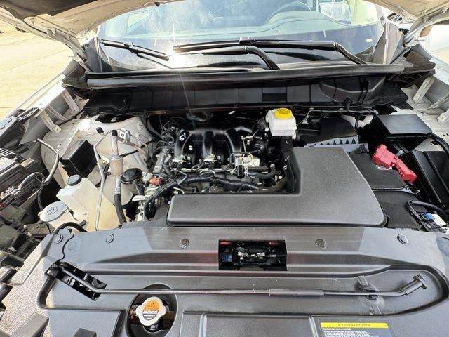 2025 Nissan Pathfinder SV 4WD