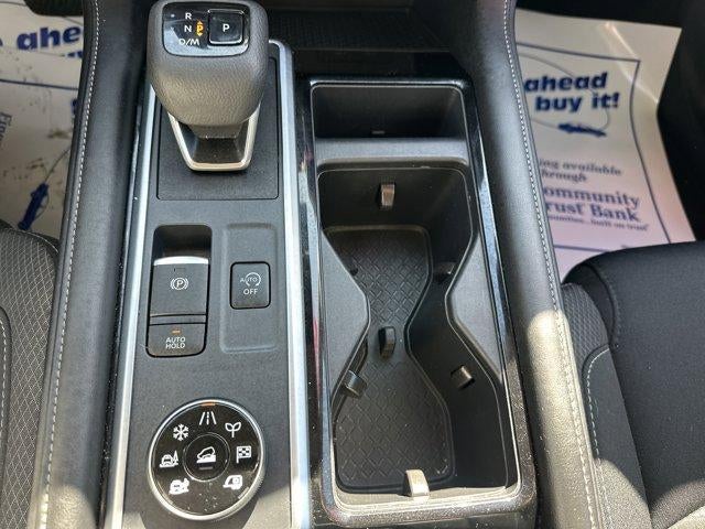 2025 Nissan Pathfinder SV 4WD