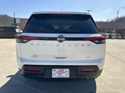 2025 Nissan Pathfinder SV 4WD