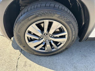 2025 Nissan Pathfinder SV 4WD