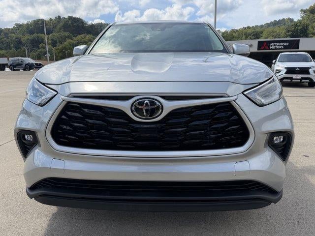 2025 Toyota Highlander LE AWD (Natl)