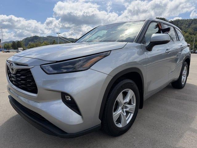 2025 Toyota Highlander LE AWD (Natl)