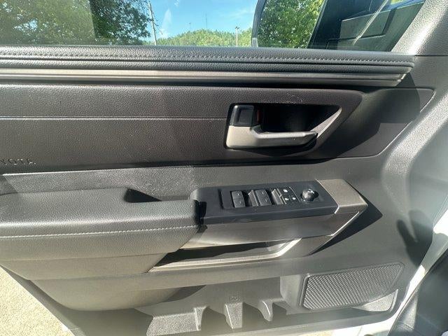 2024 Toyota Tundra 4WD 4WD SR5 CrewMax 5.5' Bed (Natl)