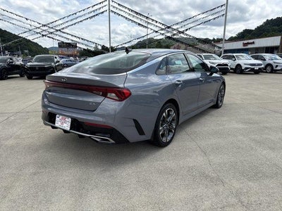 2021 Kia K5 EX Auto FWD