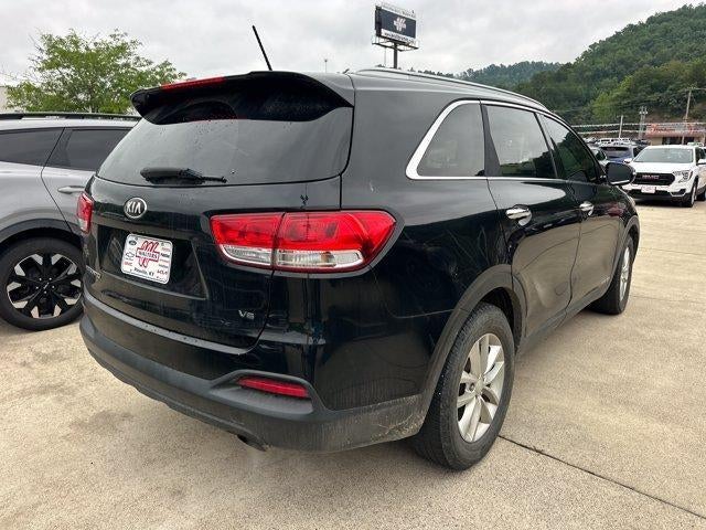 2016 Kia Sorento AWD 4dr 3.3L LX