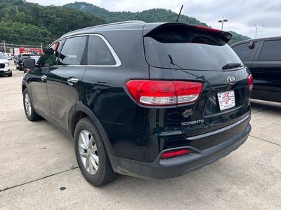 2016 Kia Sorento AWD 4dr 3.3L LX
