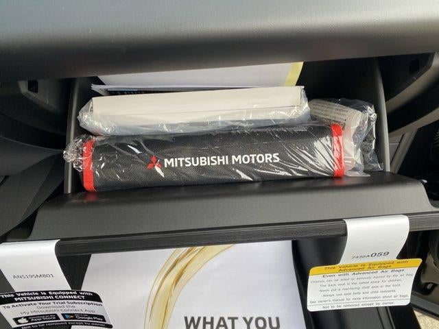 2026 Mitsubishi Outlander ES FWD