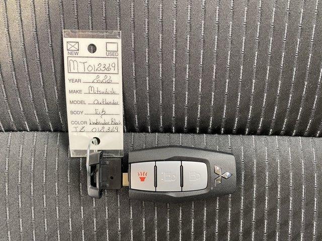 2026 Mitsubishi Outlander ES FWD