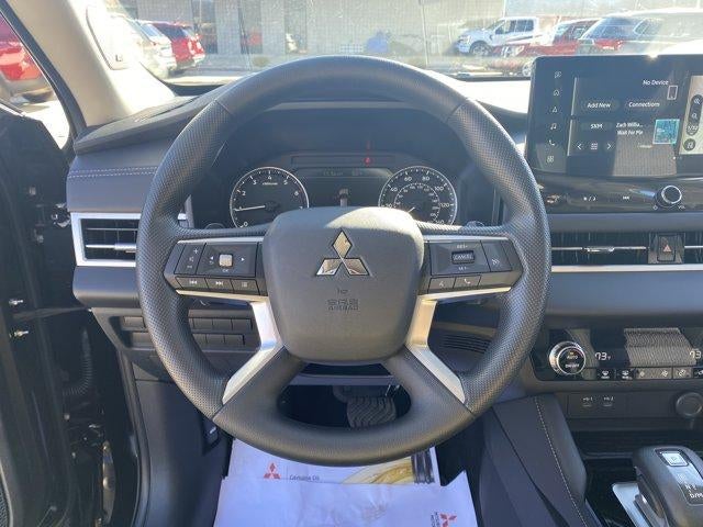 2026 Mitsubishi Outlander ES FWD