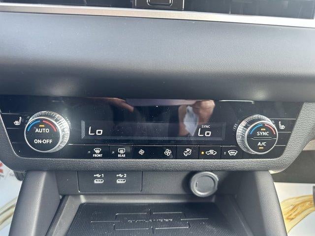 2026 Mitsubishi Outlander ES S-AWC