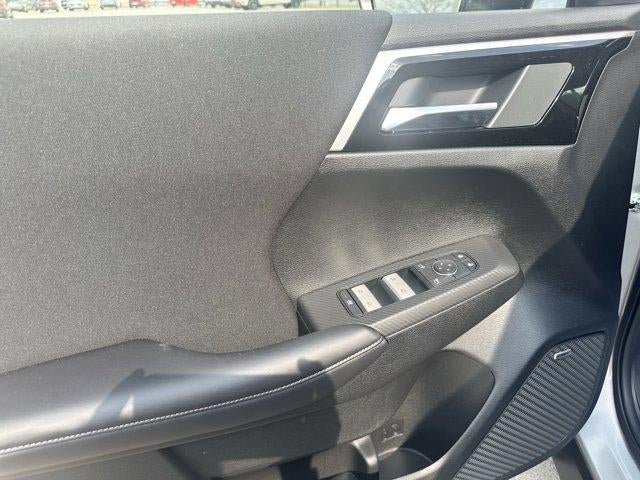 2026 Mitsubishi Outlander ES S-AWC