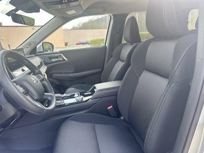 2026 Mitsubishi Outlander ES S-AWC