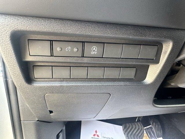 2026 Mitsubishi Outlander ES S-AWC